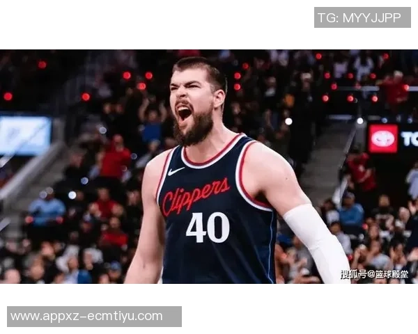 祖巴茨篮下失常小波特三分全失两队表现亮眼唯独这两人令人失望